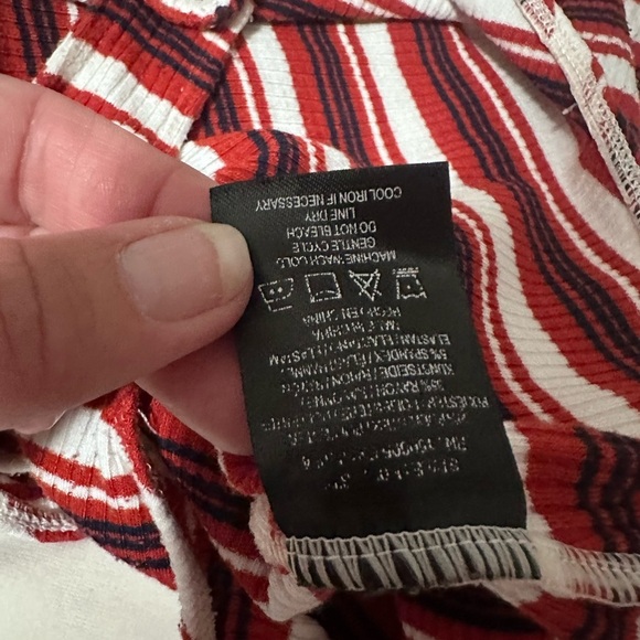 Anthropologie Striped Red and White Women's bodysuit M - Picture 4 of 4